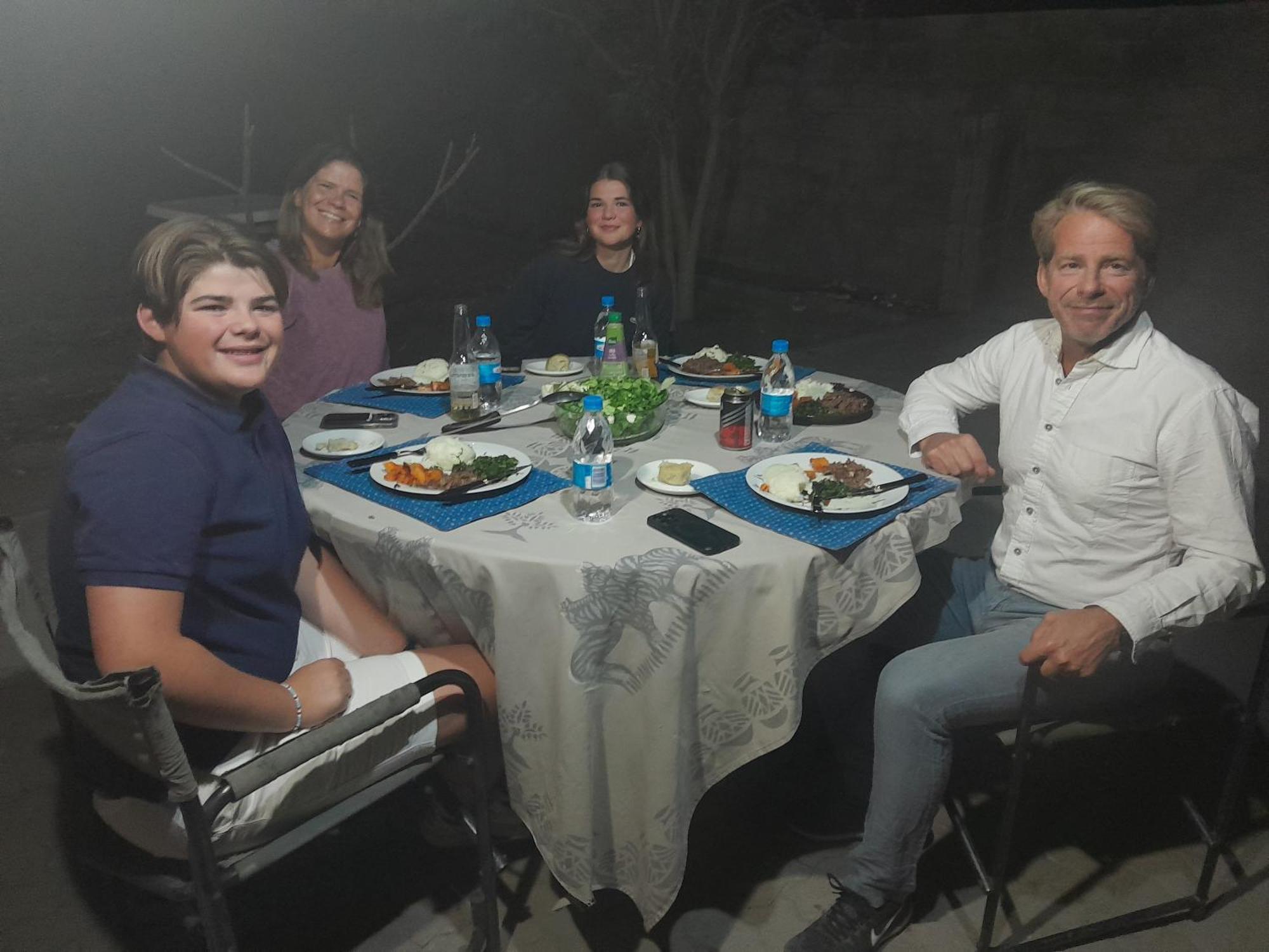 Golentle Home Stay Maun Extérieur photo
